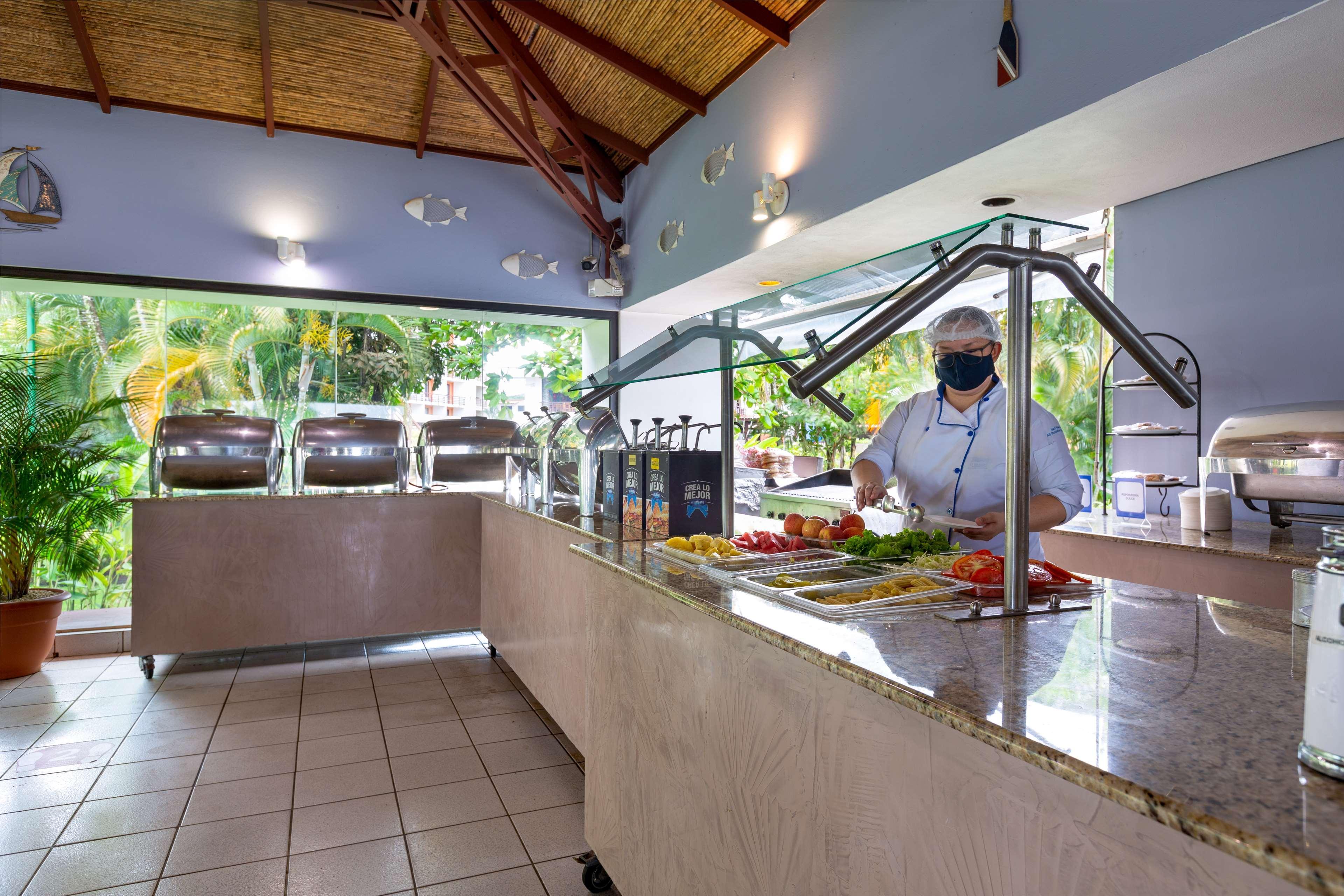 Best Western Jaco Beach All Inclusive Resort Bagian luar foto