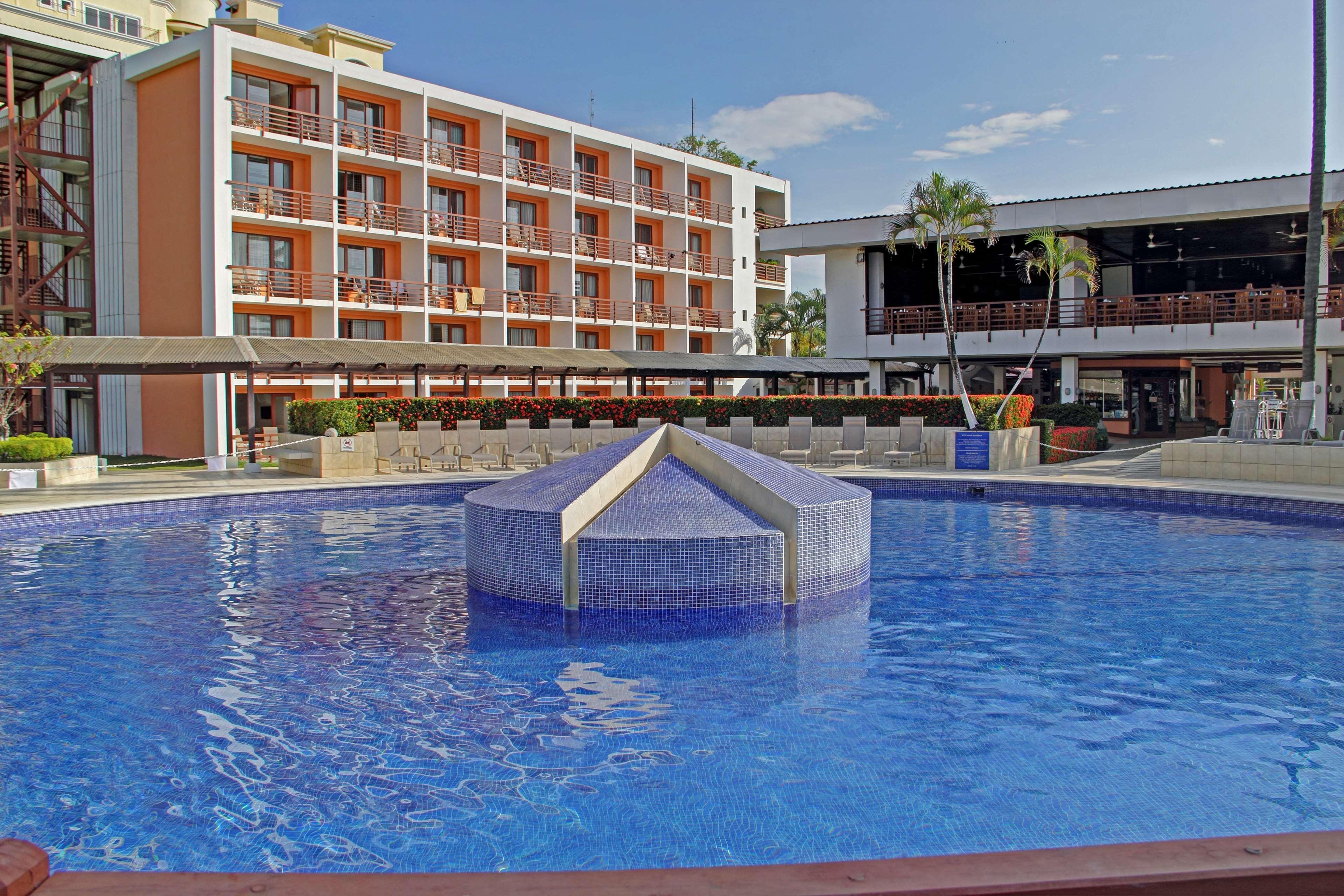 Best Western Jaco Beach All Inclusive Resort Bagian luar foto