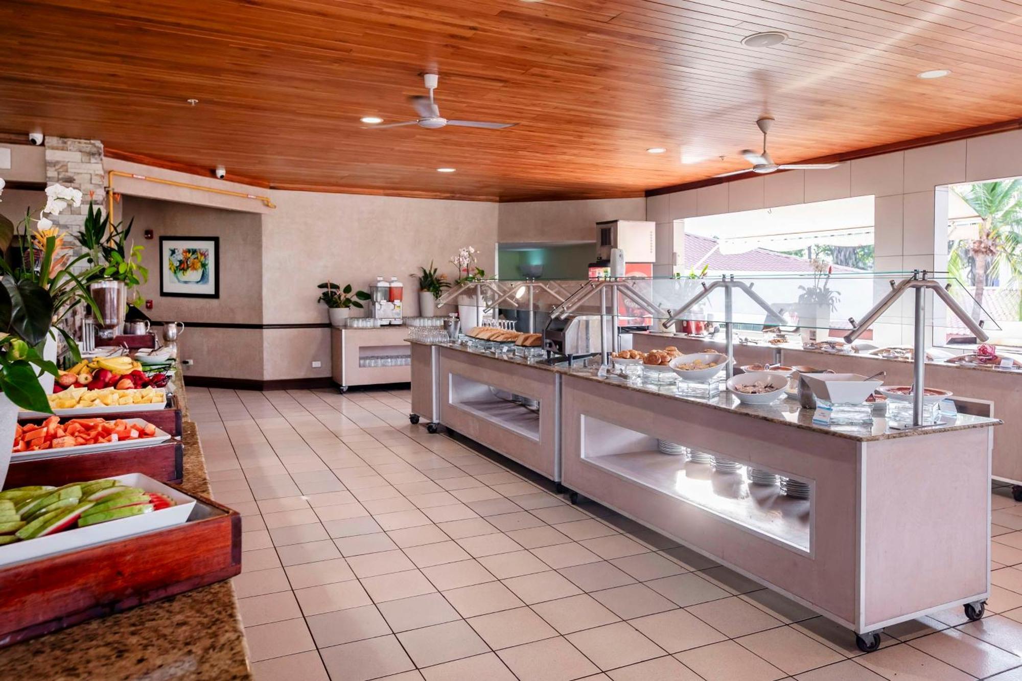 Best Western Jaco Beach All Inclusive Resort Bagian luar foto